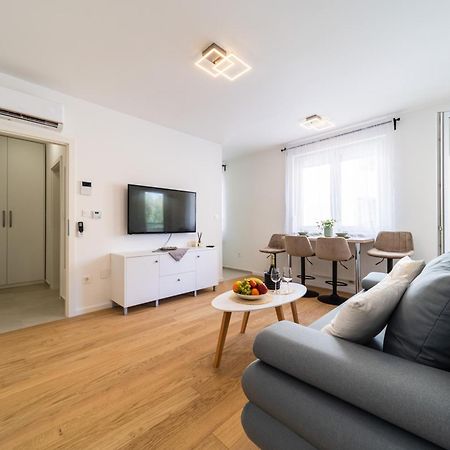 Ninas Apartman Zagabria Esterno foto