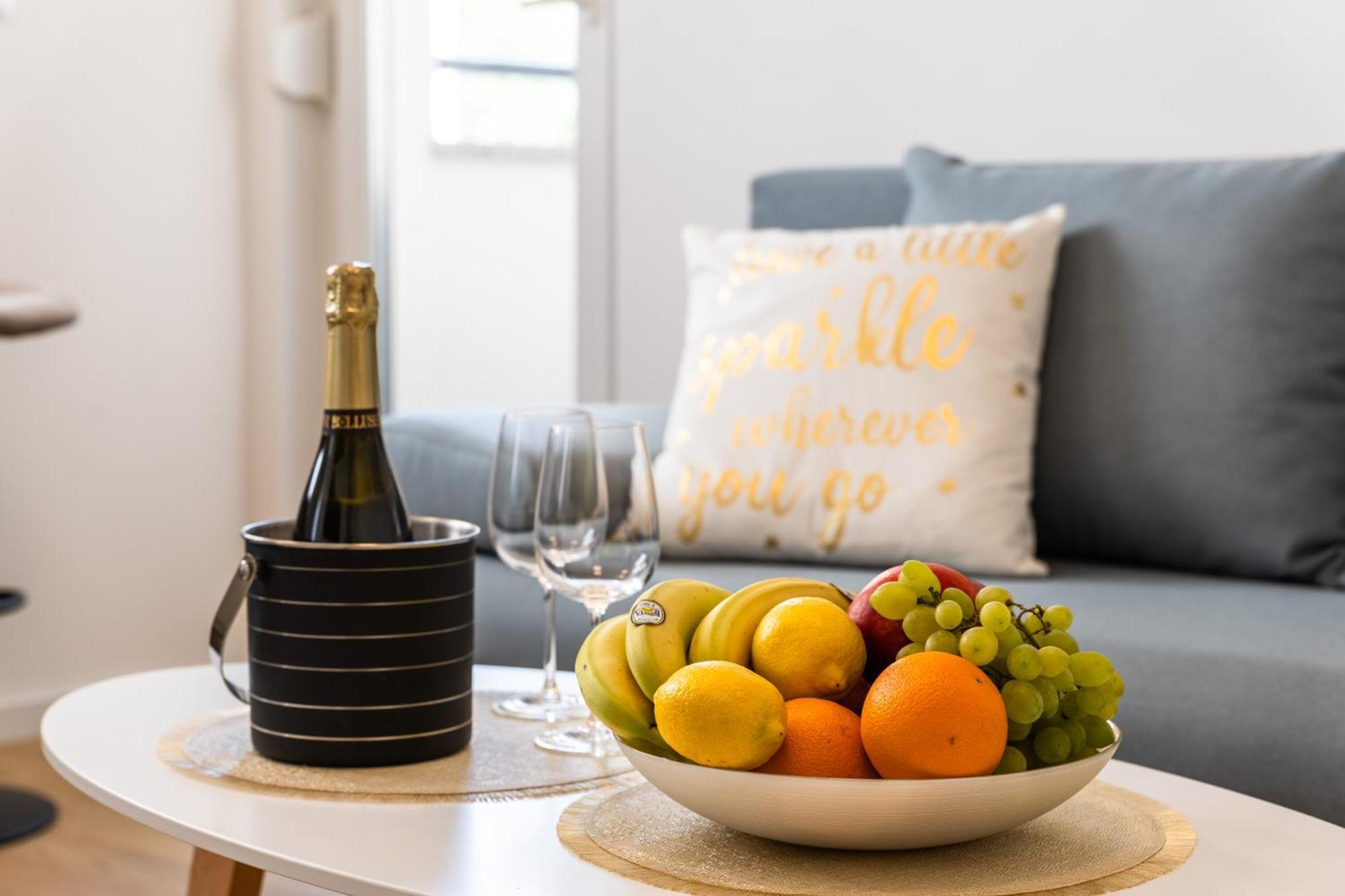 Ninas Apartman Zagabria Esterno foto